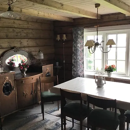 Gamlemgarden By Norgesbooking - House By The Sea